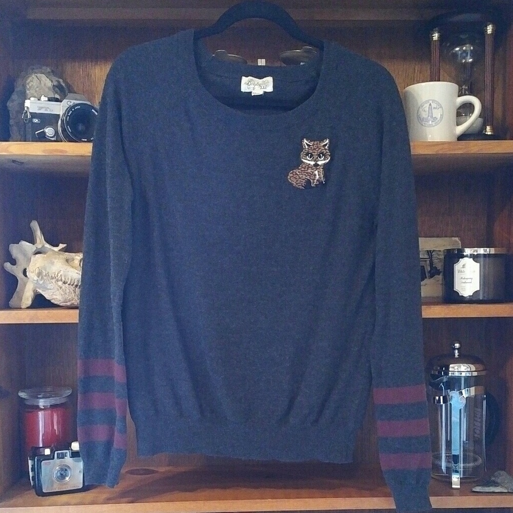 Boutique XXI Cute Fox Sweater